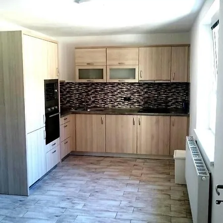 Ubytovani Luzice * Lužice